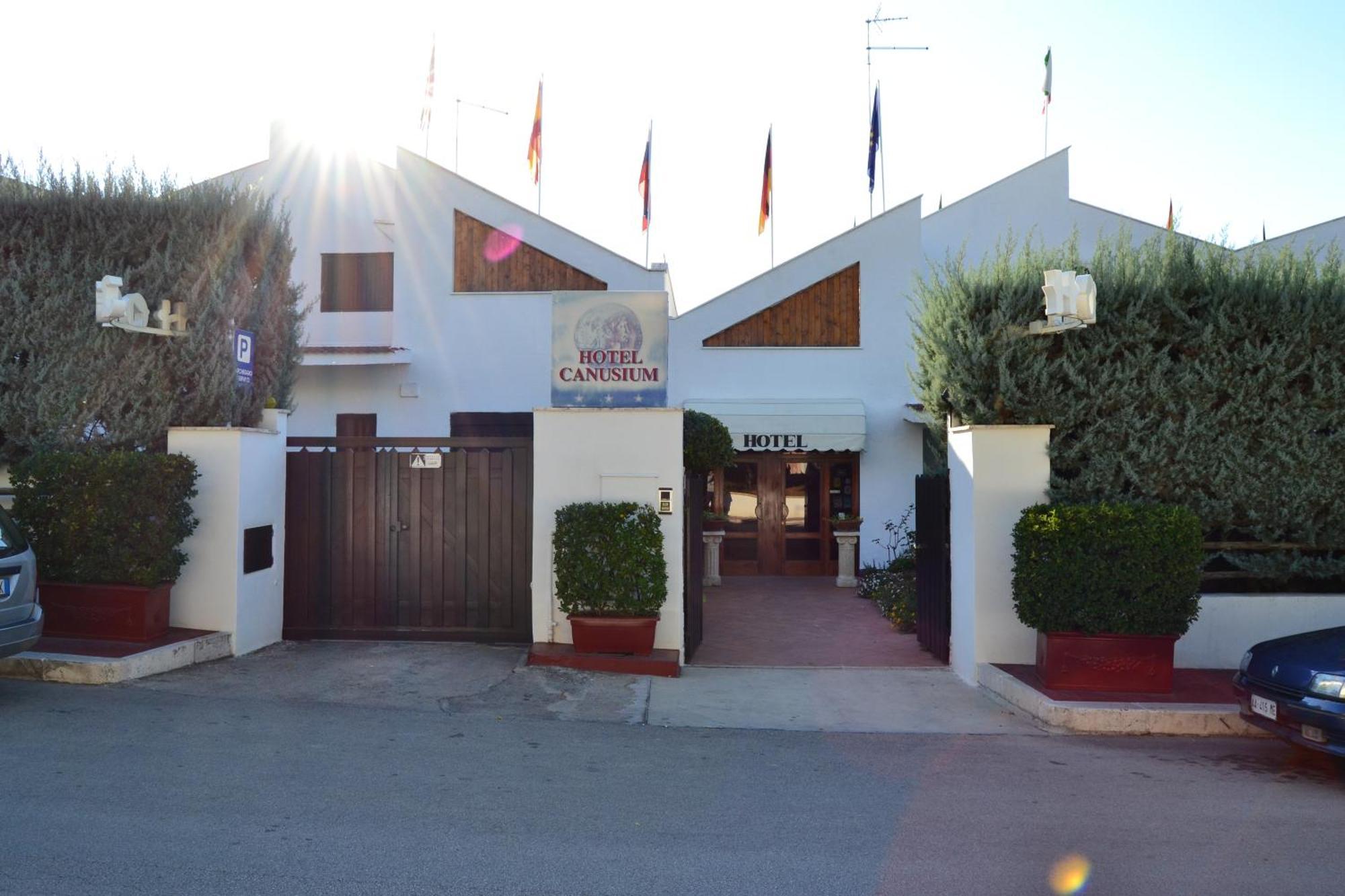 Hotel Canusium Canosa di Puglia Exteriör bild